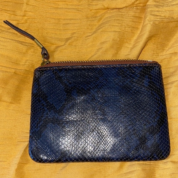 Madewell Snake Embossed Leather Pouch Wallet - Picture 2 of 11